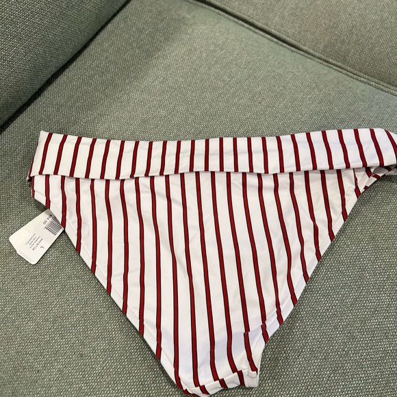 WE WORE WHAT Striped Swim Bikini - Picture 2 of 5